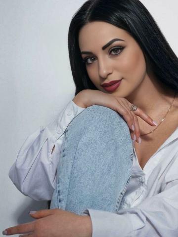 Аюми Элит Дама фото 10